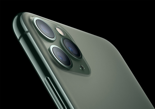 iPhone 11 cameras