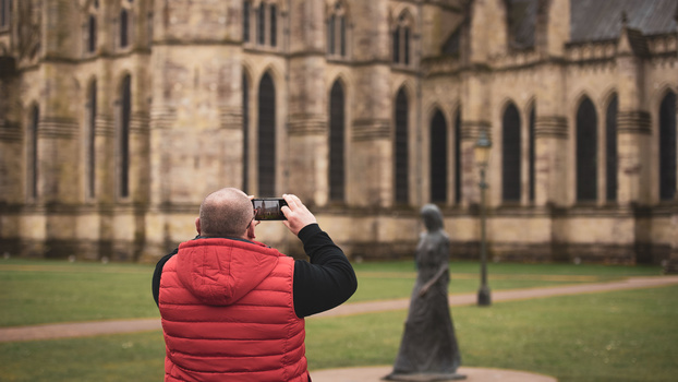 Taking photos on a phone Photographing on a smartphone