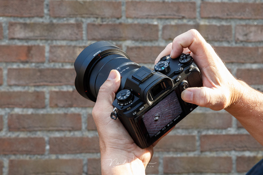 I never felt very comfortable when using a Sony camera. That was one of the reasons I never switched.