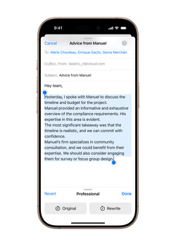 Screenshot of an email advice message on a smartphone displaying professional communication with formatting options.