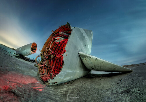 Fisheye of a demolished airplane.