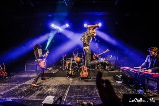 Image "Gaëlle Buswel Live" by Vincent Le Gallic