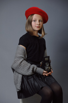 Image "The Little Artist" by Vladimir Dumbrava
