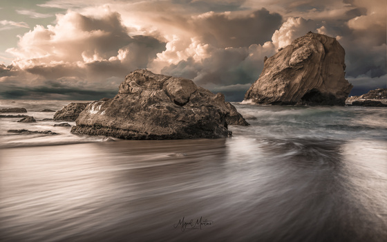 View Last Light by Miguel Martins