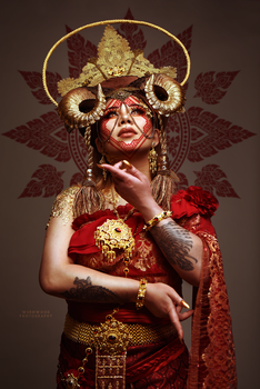 Image "Thephṭhidā" by Jess Hess