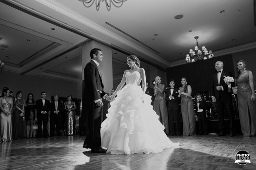 Image "Yerly + Jordi" by Jose Miguel Stelluti