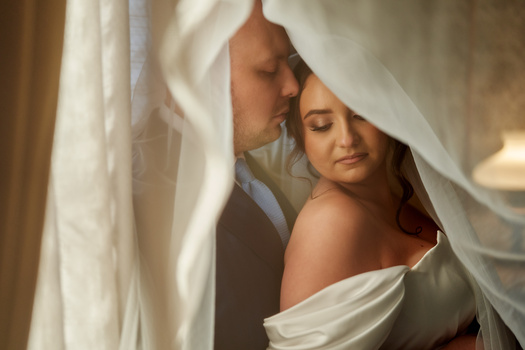 Image "Under the veil" by Damian Bereza