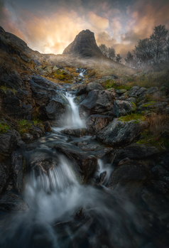 Wax Wings by Ole Henrik Skjelstad