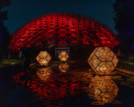 Image "Missouri Botanical Garden" by Keith Davis
