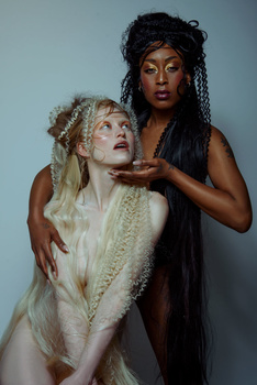 Image "Together" by Sanne van Bergenhenegouwen