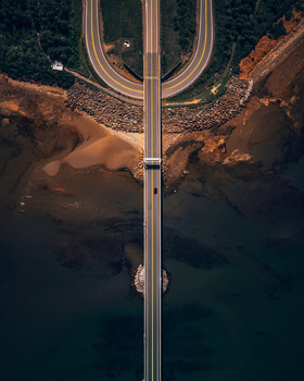 Image "Trident" by GARY CUMMINS