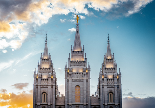 View Utah Sunsets by Cordell Hull