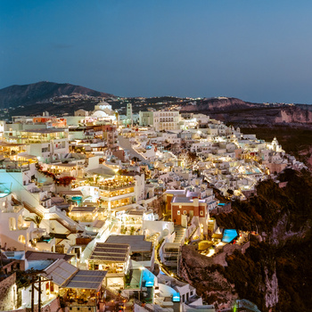Image "Fira Overlook" by Patrick Doyle