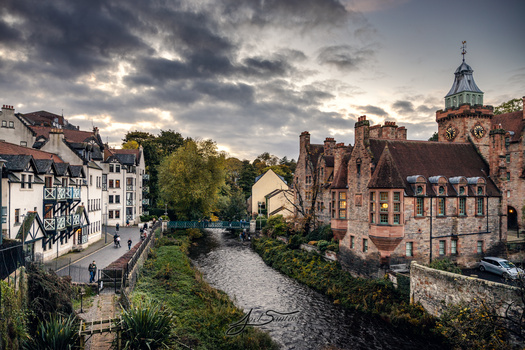 Image "Dean village" by Joel Santos