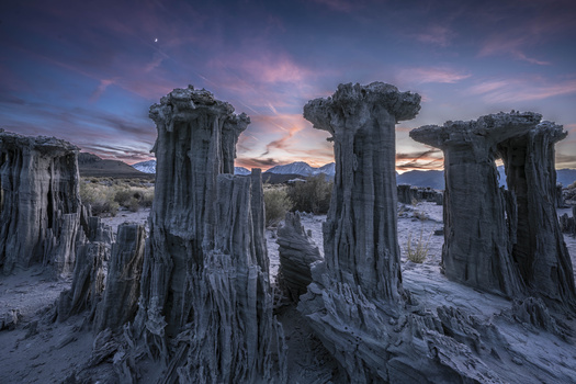 Mono lake tufas by Antti Toro
