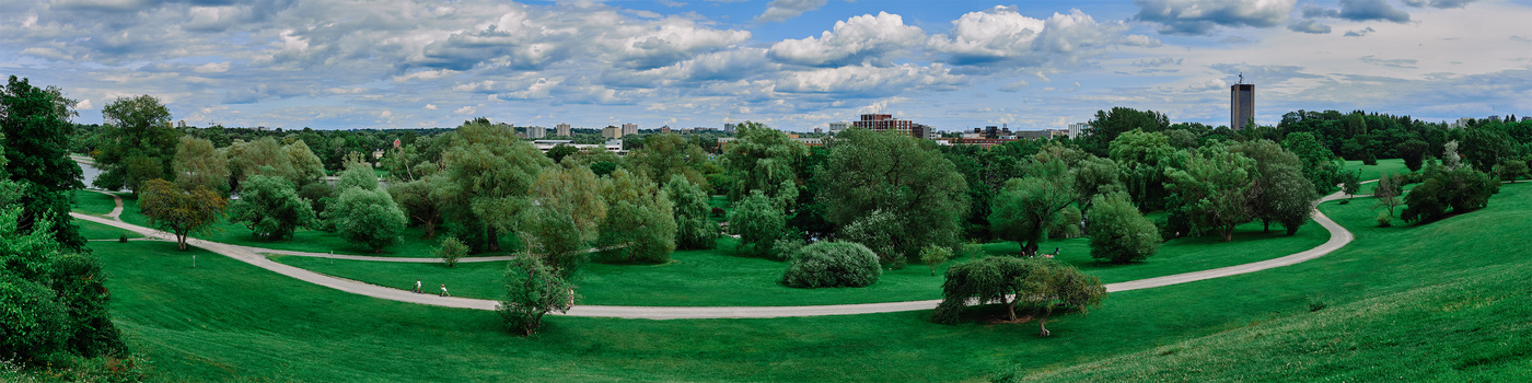 Image "Dominion Arboretum" by Ben Chan