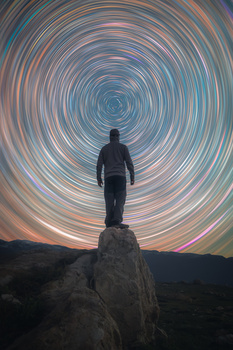 Image "Startrail" by Osvaldo Castillo