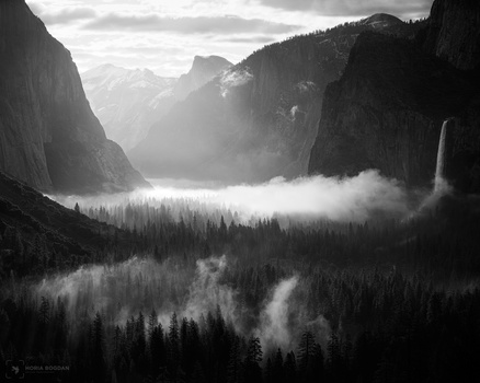 Image "The classic valley show/shot" by Horia Bogdan