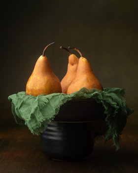 Image "Pears" by Skyler Ewing
