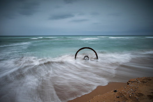 Image "Semicircle" by Alexander Kalenski