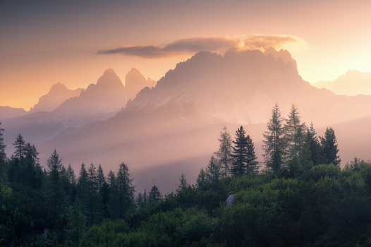 Image "Behind the Lago Di Sorapis" by DaniGviews /Daniel