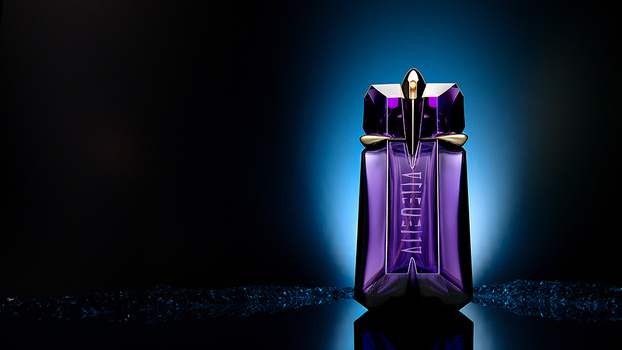 Image "Thierry Mugler Alien" by Witold Bacia