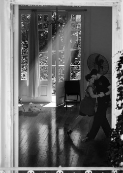 Image "DNI Tango School" by Mariano de Miguel