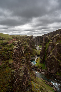 Image "Fjadrárgljúfur Canyon" by Mariano de Miguel