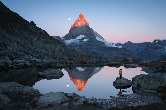Image "Riffelsee dawn" by Sander van der Werf