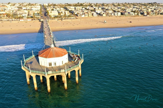 Image "Manhattan Beach Pier" by Andy Selinger