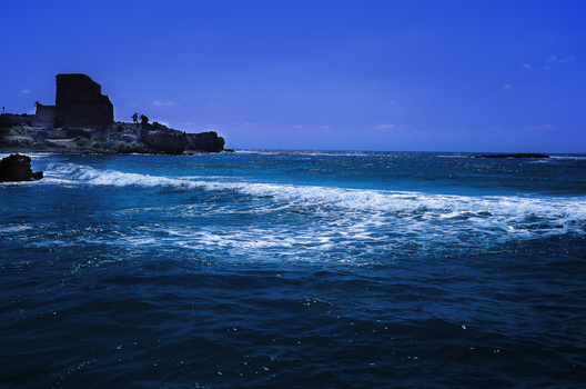 Image "Atlit, Israel" by Jonathan Usha