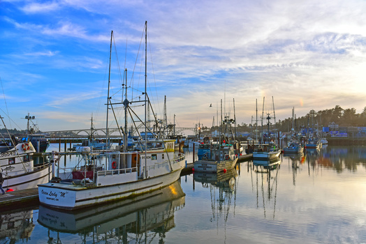 Image "Sunset in Yaquina Bay" by Leroy Brown