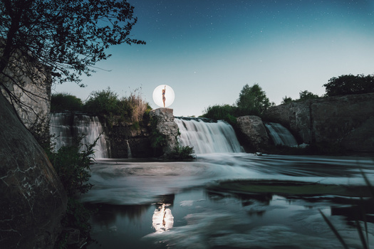 Image "Waterfall" by Sergey Savenko