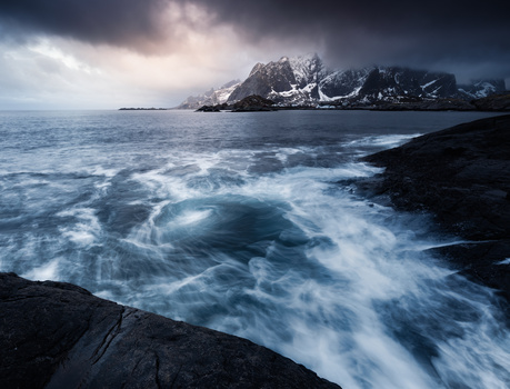 Image "Rota Visum" by Piotr Ciupka