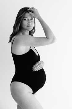 Image "Pregnancy" by Photography Valentina