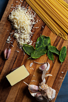 Image "All you need for sage pasta" by Oliver Hopf