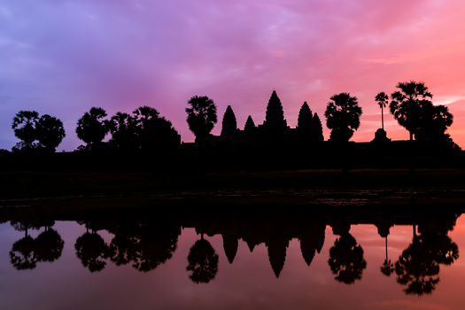 Image "Ankor Wat" by Gerald Mak