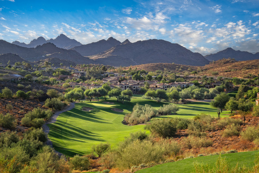 Image "10th Hole, Lookout Mountain Golf Club, Phoenix, Arizona" by Dave Sansom