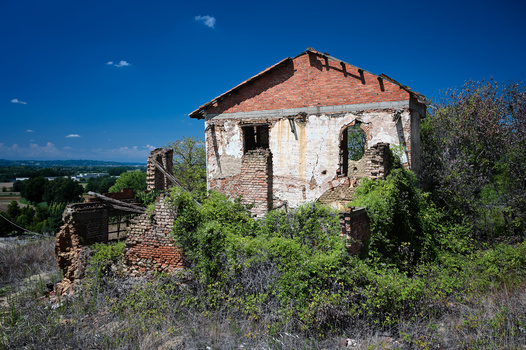 Image "Ruin over Asti" by Steven Nelson