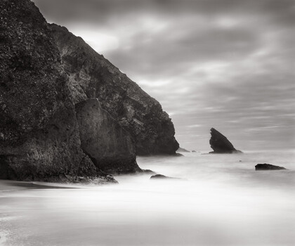 Image "Praia da Adraga, Portugal" by Nathan McCreery