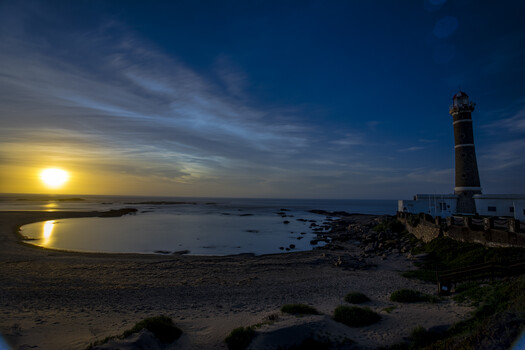 Image "Jose Ignacio Sunset" by Gabriel Cusmir Cúneo