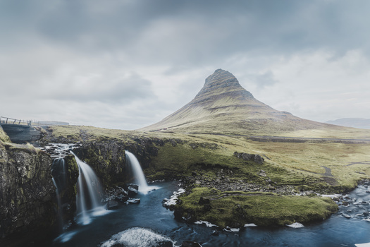 Image "Kirkjufell" by Sean Austin