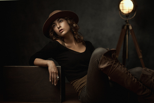 Image "Genevieve" by Alex Logaiski