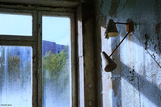 Image "The Lights" by Charta Davidson