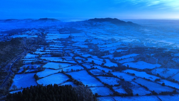 Image "Dundalk sun setting" by Turloch McAllister