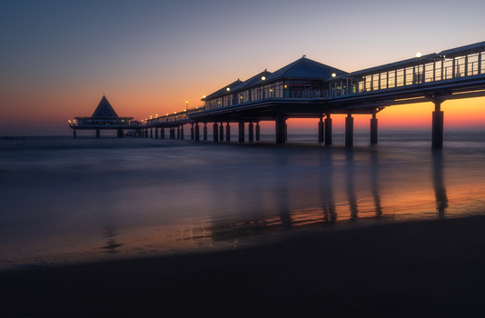 Herringsdorff Pier by Ivo Matějů