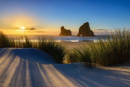 Image "Wharariki Sunset" by Nico BABOT
