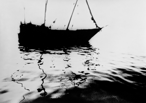 Image "Reflections in the sea" by Pesi Unwalla