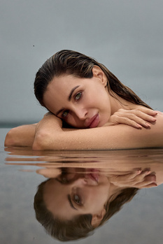 Image "Infinity Pool" by Laurent Velazquez