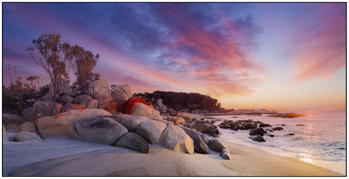 Image "Bay of Fires - Sunrise" by Steven Roe